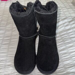 Non-authentic Girls UGG Black Ribbon Suede Boots
